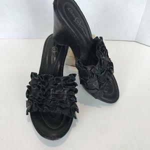 Born Crown black ruffled Mules Sz 7